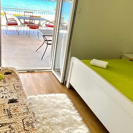 Sandra, 22, Duboka, Klek Apartament