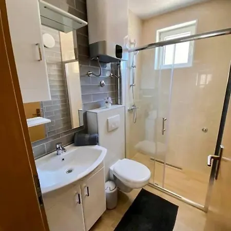 Sandra, 22, Duboka, Klek *