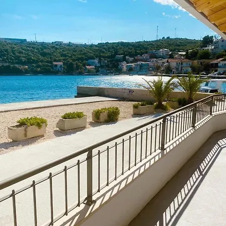 Sandra, 22, Duboka, Klek Apartament *