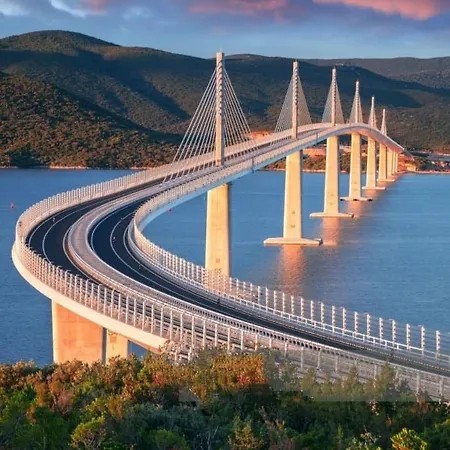 Sandra, 22, Duboka, Klek *