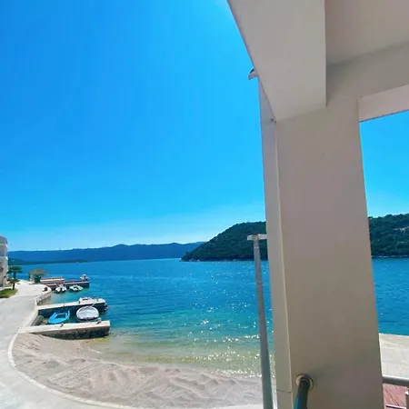 Apartament Sandra, 22, Duboka, Klek