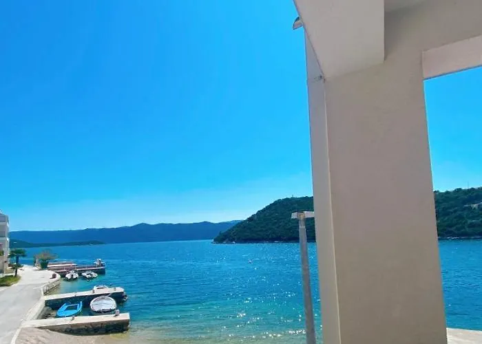 Sandra, 22, Duboka, Klek Daire